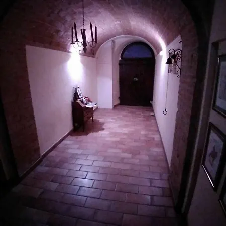 Le Rondini Apartment